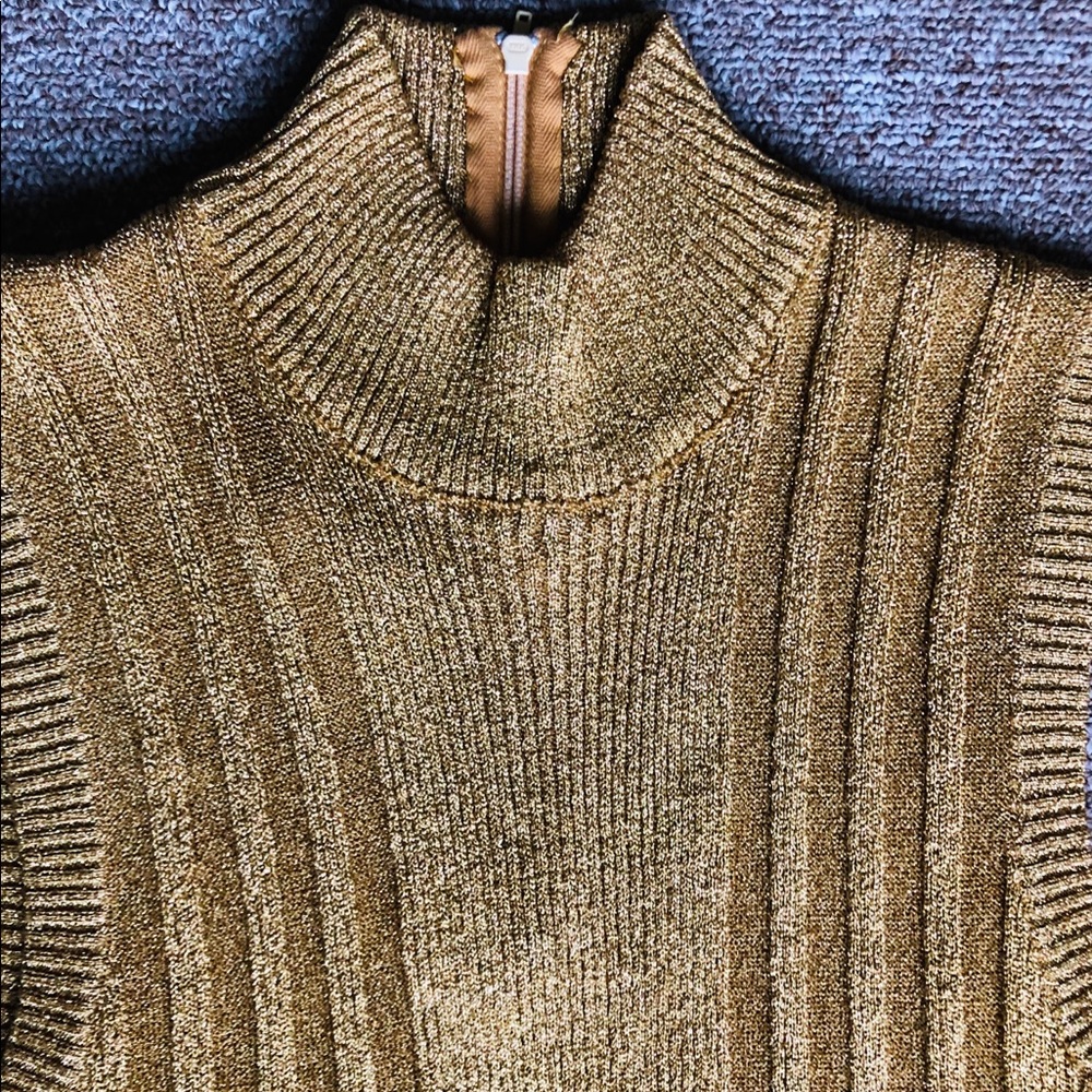 VINTAGE SLEEVELESS TOP - Picture 2 of 4